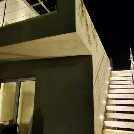 Art House Quartu - Margine Rosso Bed & Breakfast Quartu Sant'Elena