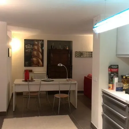 Art House Quartu - Margine Rosso Bed & Breakfast Quartu Sant'Elena