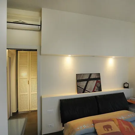 Art House Quartu - Margine Rosso Bed & Breakfast