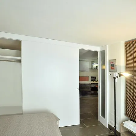 Art House Quartu - Margine Rosso Quartu SantʼElena