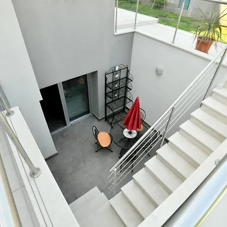 Panzió Art House Quartu - Margine Rosso 4*