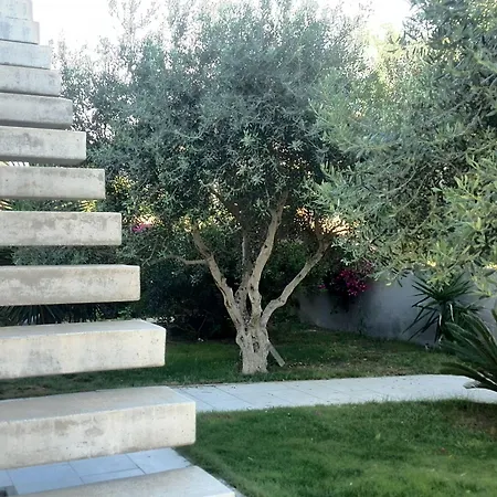 Panzió Art House Quartu - Margine Rosso