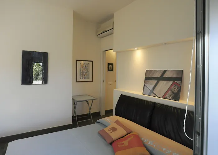 Art House Quartu - Margine Rosso 4* Quartu SantʼElena